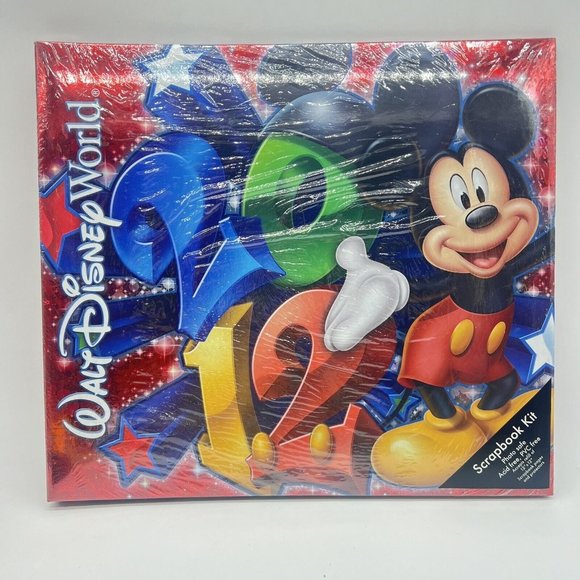 Walt Disney World Scrapbook 2012 Scrapbook Kit W Extra Kit Memories‎ New Rare - Picture 2 of 3